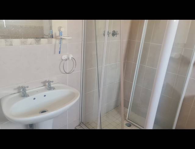 3 BEDROOM TOWNHOUSE FOR SALE IN WATERVAL EAST